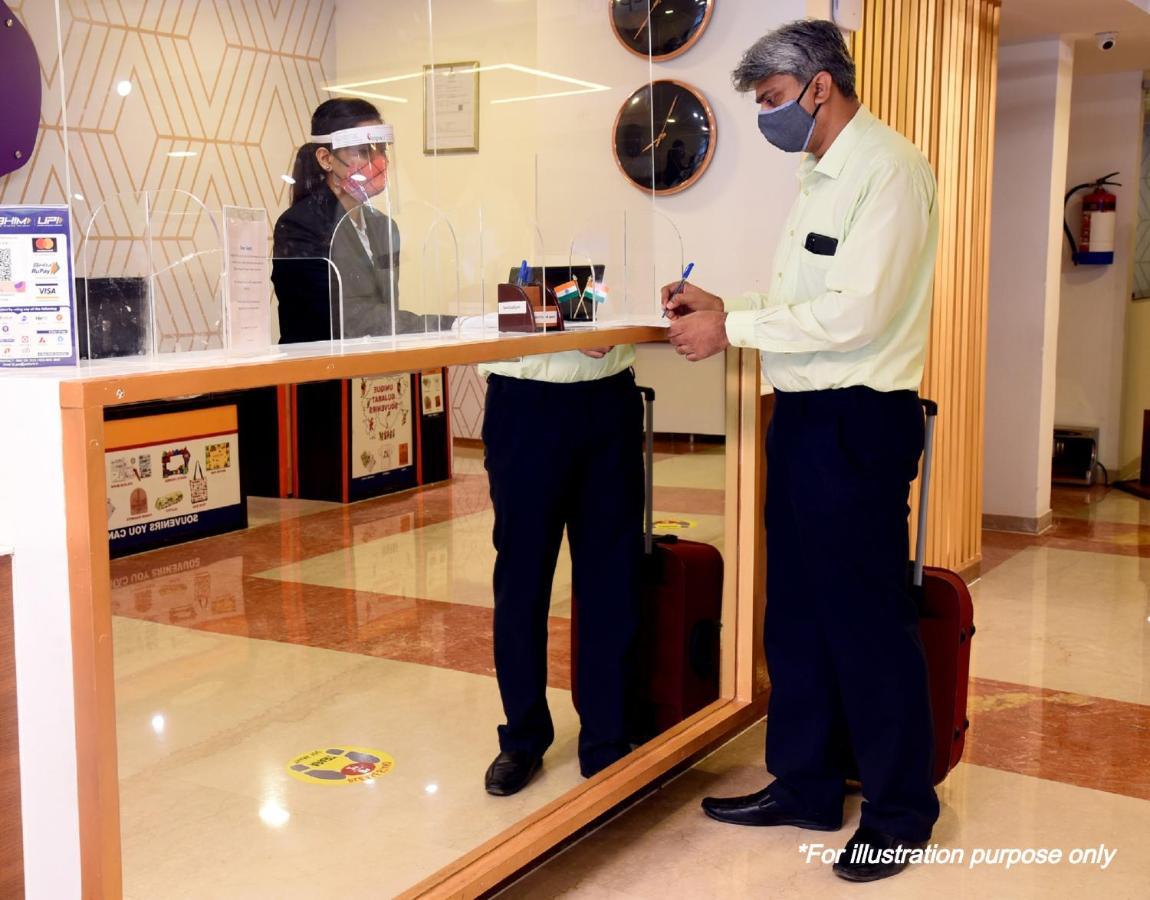 Oyo Flagship 43897 Redstone Hotel Gwalior Exterior photo